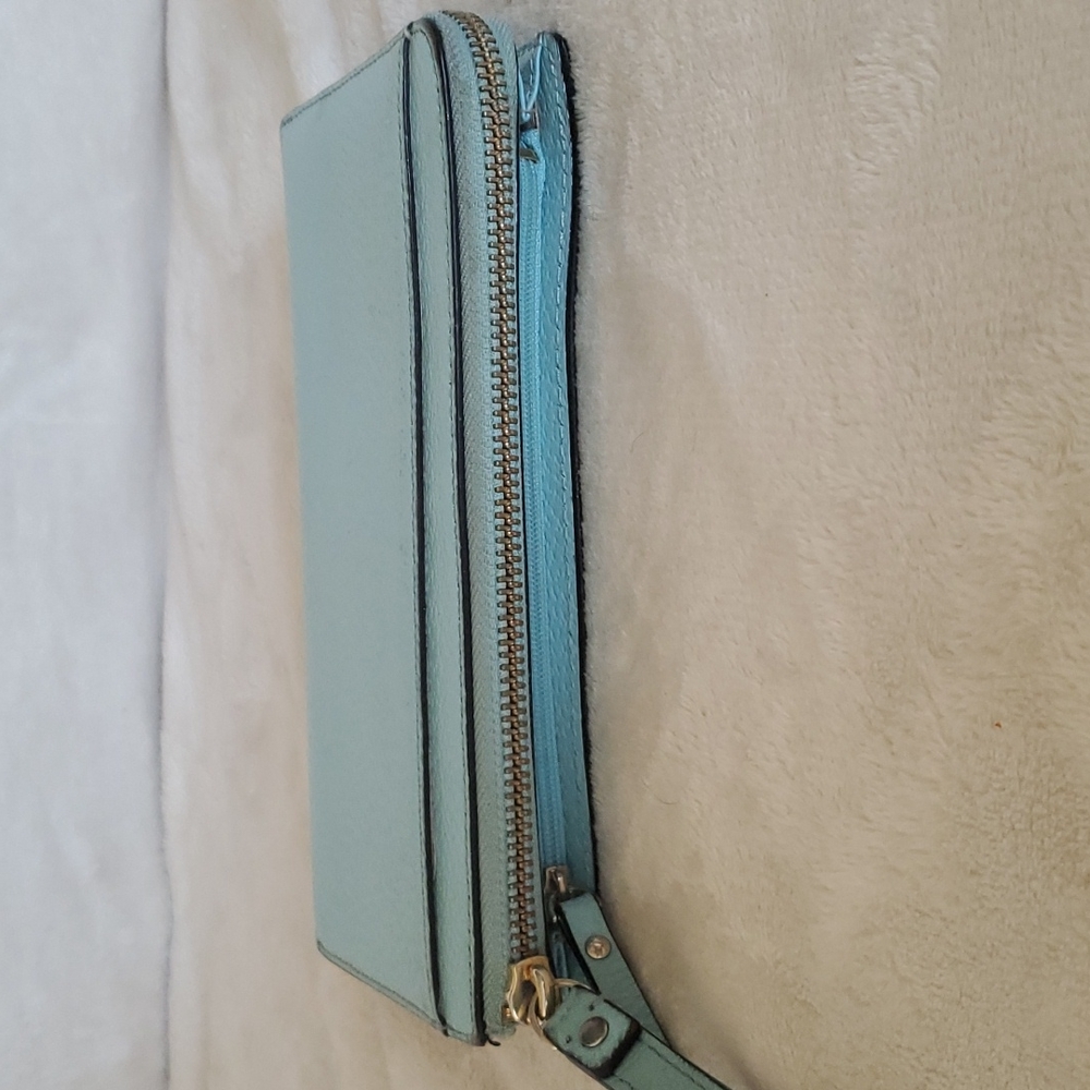 Kate Spade wallet - Picture 5 of 9